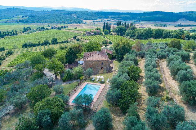 Porticato alleinstehendes Toskana Ferienhaus auf Weingut im Chianti mit Pool Ansicht 5 a