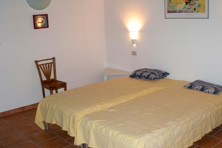 Doppelzimmer Masseto, Toskana, Podere Vista Mare, Pool und Terrasse