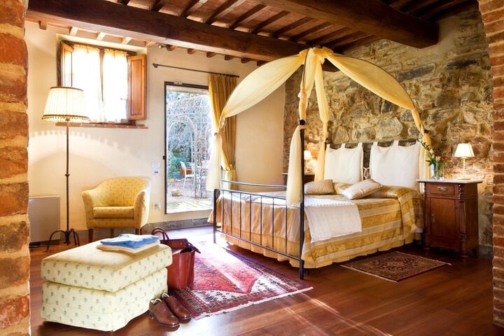 Toskana Weingut und Hotel mit Pool und Restaurant bei San Gimignano Doppelzimmer Nr. 7 Superior