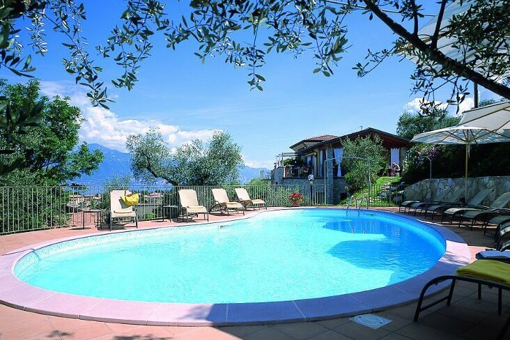 Ferienwohnung Monolocale mit Seeblick im Landgut Ca' del Lago mit Pool