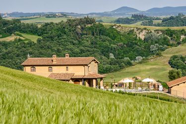 Agriturismo Pecorella, 4 Doppelhaushälften und Ferienwohnungen in der Toskana mit Pool