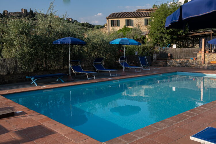 Ferienwohnung Joshua Toskana Agriturismo Artigiani Weingut für Familien Urlaub mit Pool