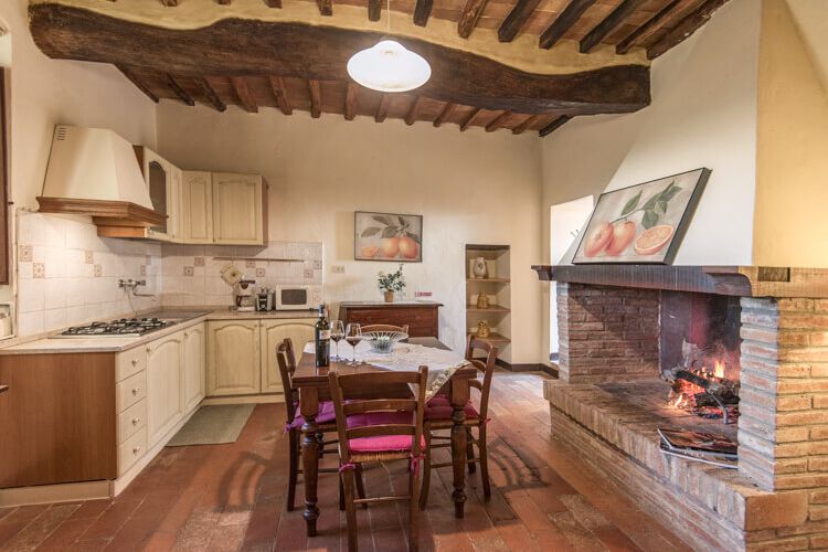 Ferienwohnung Grotta Toskana Agriturismo Sasso Storico mit Pool und Frühstück