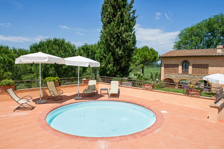 Ferienwohnung Pispola im Toskana Agriturismo Weingut Tenuta Sticciano mit Pool - Urlaub mit Familie