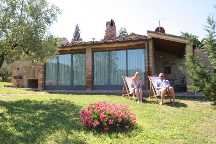 Ferienhaus Porcilaia im Agriturismo Montalbino mit Pool, Familien-Urlaub