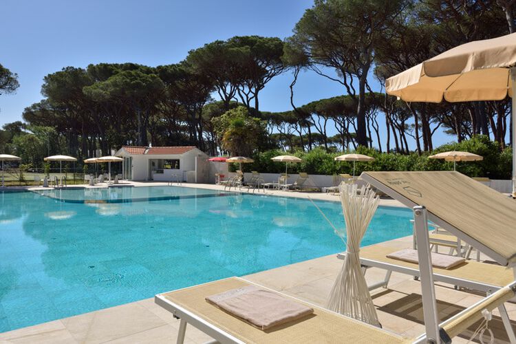 Doppelzimmer Superior mit Meerblick im Toskana Luxus-Hotel Relais Pineta mit Pool am Meer