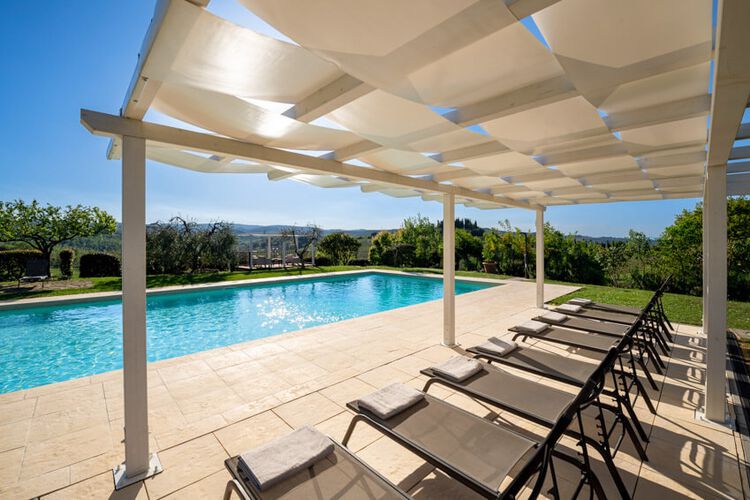 Toskana Ferienhaus Villa Francigena in Alleinlage mit Pool bei San Gimignano
