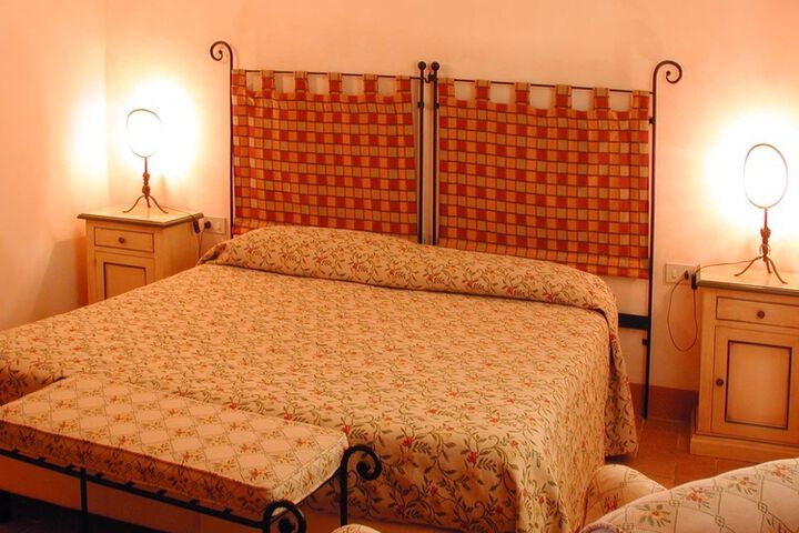 Weingut Montalbino mit Pool für 2 Personen