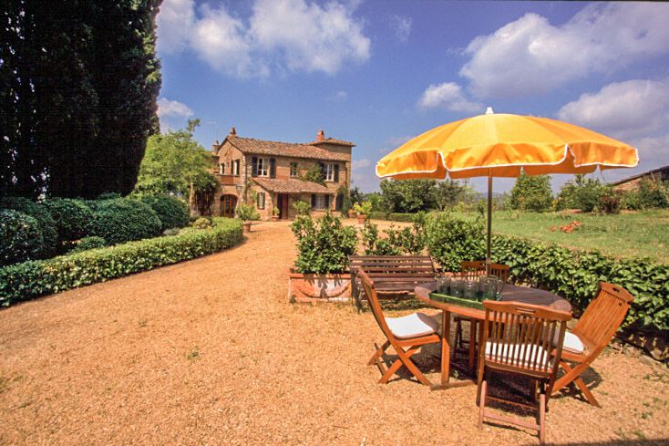Ferienwohnung Limonaia mit Terrasse und Pool im Toskana Landgut bei Siena