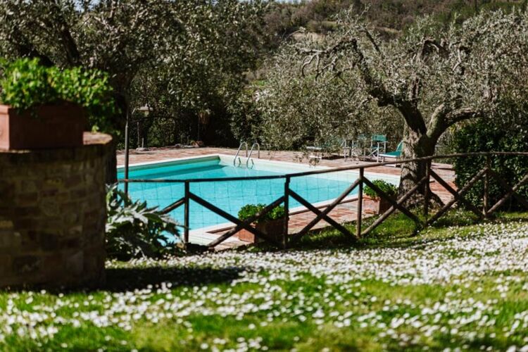 Ferienwohnung Tinaie im Toskana Agriturismo Montealbino mit Pool und Abendessen