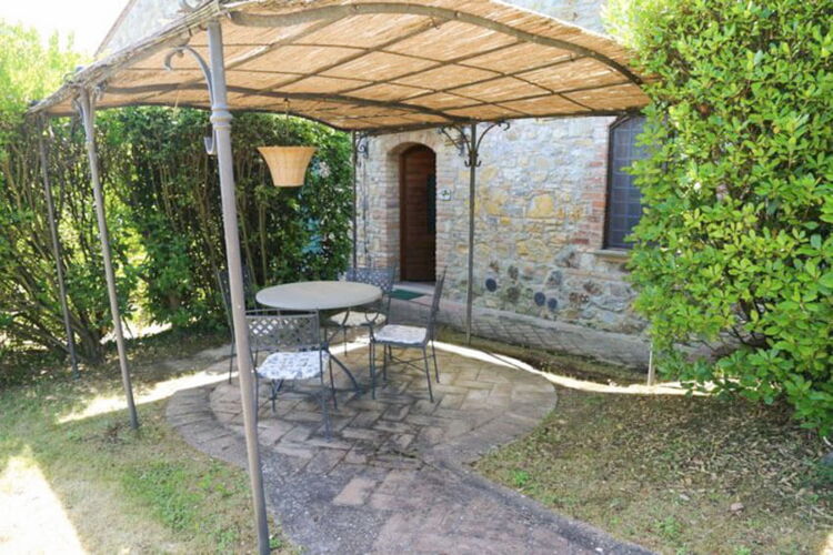 Toskana Ferienwohnung Castagno Agriturismo La Pietra mit Pool