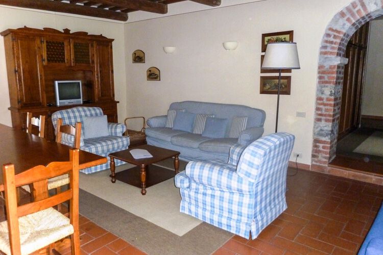 Ferienwohnung Istrice Toskana Agriturismo di Sereto im Chianti mit Pool und Restaurant