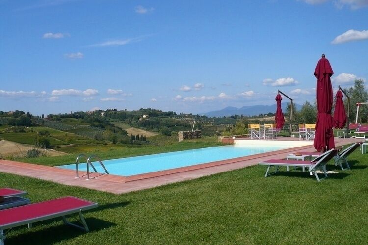 Ferienwohnung Camelia Typ Casale Weingut Poderenuovo in der Toskana mit Pool