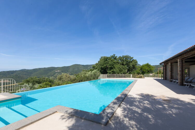 Ferienwohnung Nr. 3 Toskana Weingut Agriturismo Prata am Meer mit Pool