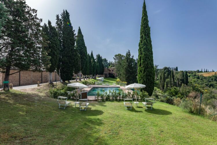 Toskana Ferienwohnung Lupa Agriturismo Campana mit Pool