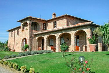 Azienda Sanguineti Toskana Agriturismo Weingut, Ferienwohnungen mit Pool