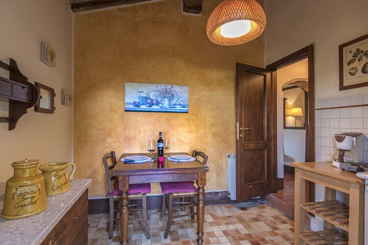 Toskana Weingut Sasso Storico im Chianti mit Pool und Panoramablick Ferienwohnung Nido essen