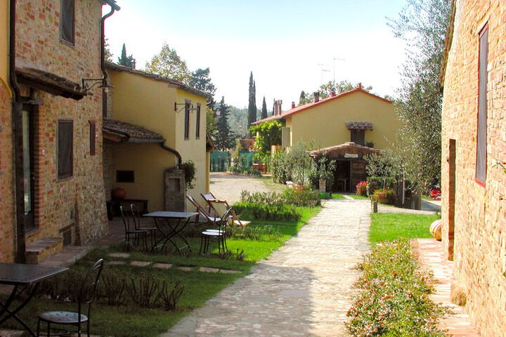 Ferienwohnung Legnaia im Agriturismo Montalbino mit Pool im Chianti
