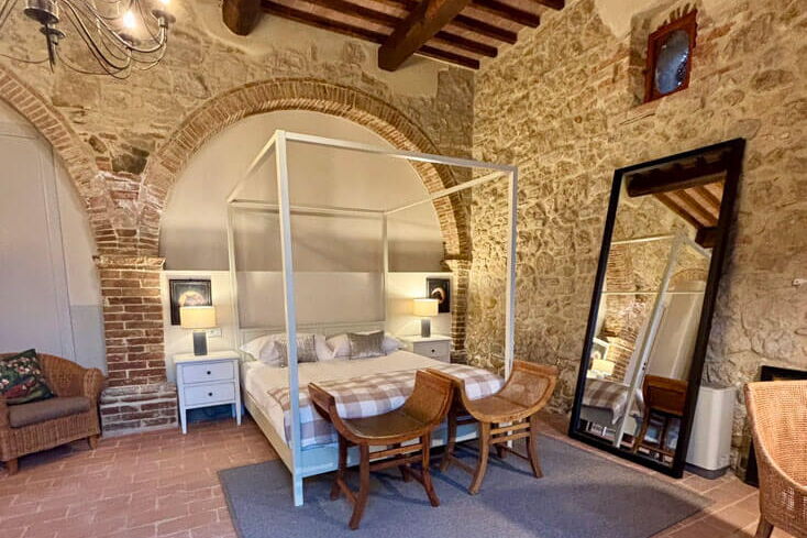 Doppelzimmer Deluxe Garden mit Terrasse Nr. 13 B im Toskana Landgut Atmosfera (Zimmer-Kategorie garantiert)