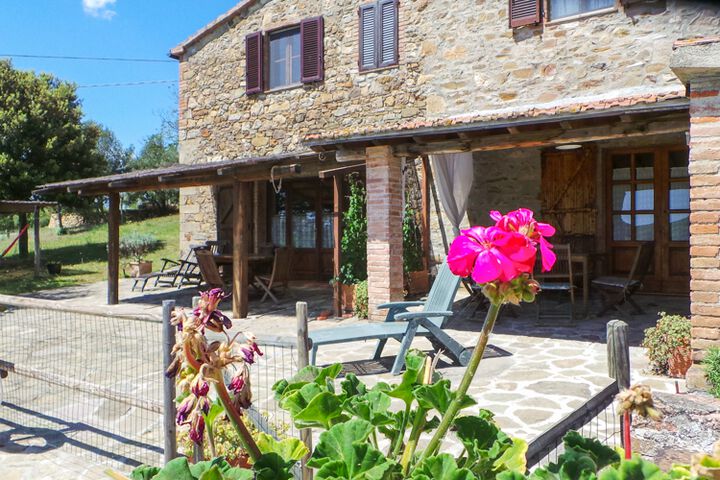 Ferienwohnung La Foglia im Toskana Agriturismo Villa Celata am Meer mit Pool