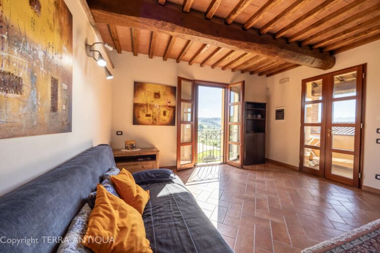 Ferienwohnung Oleandro, im Toskana Agriturismo La Poesia mit Pool und Terrasse
