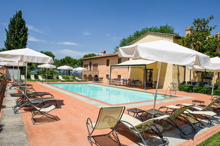 Ferienwohnung Pispola im Toskana Agriturismo Weingut Tenuta Sticciano mit Pool - Urlaub mit Familie
