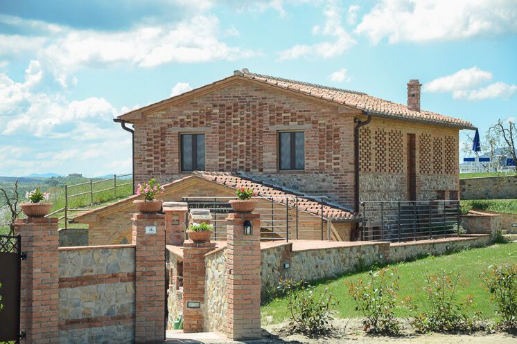 Villa Era alleinstehendes Toskana Ferienhaus mit Pool bei Volterra