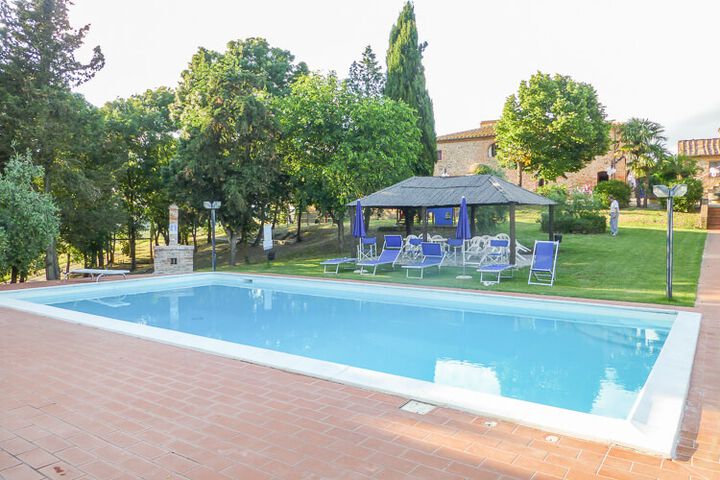 Toskana Agriturismo Il Massimo San Gimignano mit Pool und Panoramablick familienfreundlich Pool