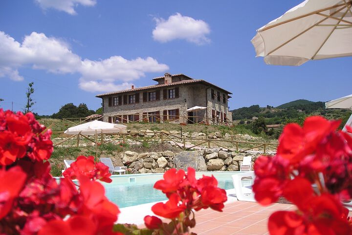 Toskana Agriturismo Ferienwohnungen mit Pool und Panoramablick bei Volterra  Aussenbereich