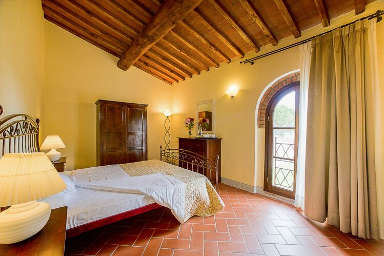 Ferienwohnung Pispola im Toskana Agriturismo Weingut Tenuta Sticciano mit Pool - Urlaub mit Familie