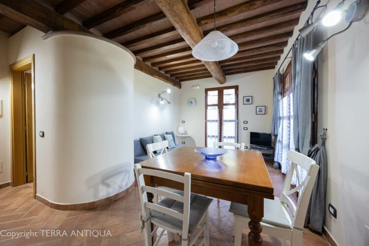 Toskana Ferienwohnung Lavanda im Agriturismo La Poesia mit Pool, hundefreundlich
