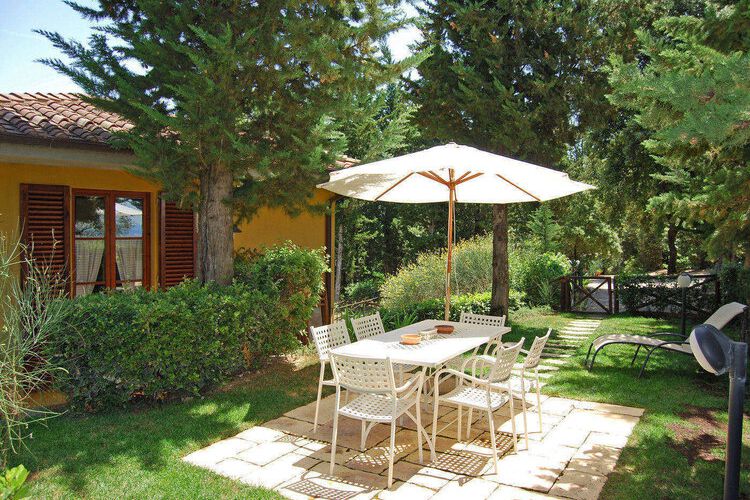Ferienwohnung Cipresso Toskana Agriturismo Tenuta I Cipressi mit Pool im Chianti