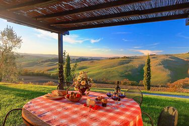 Weingut Caccia Amici mit stilvollen Toskana Ferienwohnungen und Pool