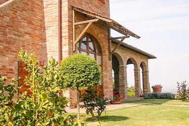 Azienda Sanguineti Toskana Agriturismo Weingut, Ferienwohnungen mit Pool