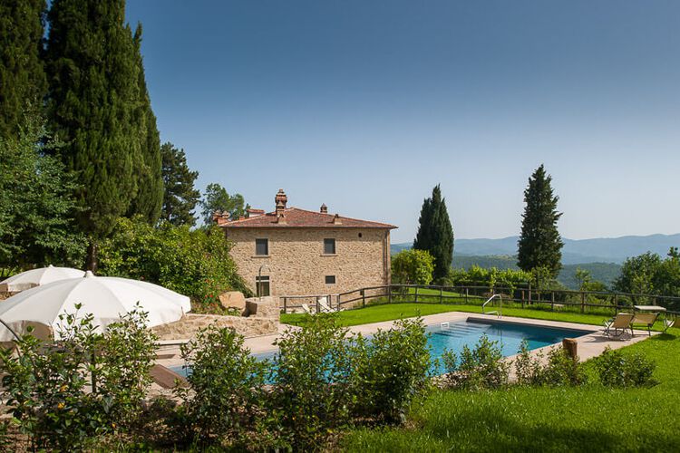 Luxuriöses Toskana Ferienhaus Villa Nobile mit Pool für 12 Personen