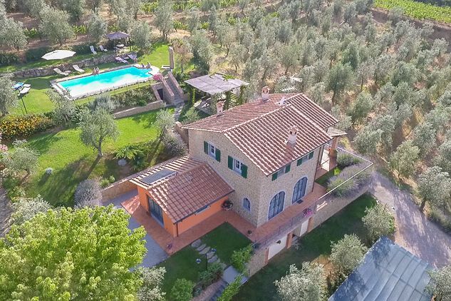 Toskana Ferienhaus Meraviglia mit Pool bei Siena