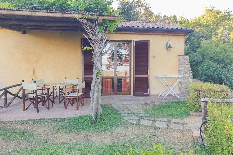 Toskana Ferienwohnung Nr. 22 am Meer im Borgo del Monte, Pool und eigene Terrasse