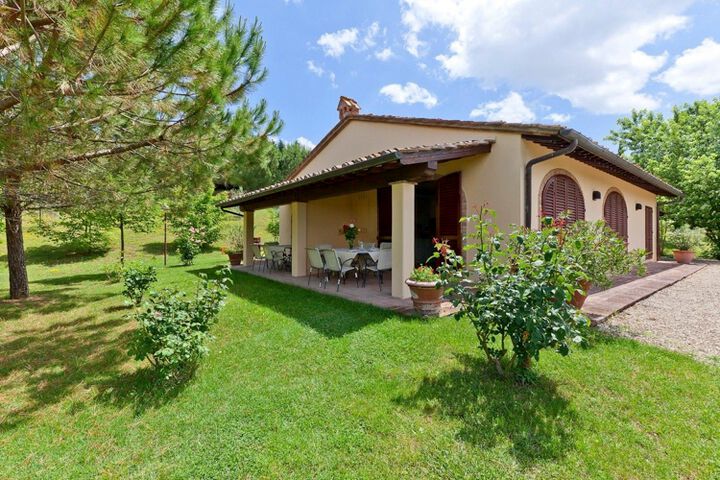 Ferienwohnung Lorenzo Residence San Lorenzo Toskana Weingut mit Pool, Frühstück, Terrasse