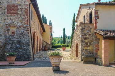 Weingut Alla Jesolana Toskana Ferienwohnungen mit Pool, Restaurant im Chianti