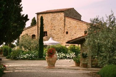 Weingut Atmosfera Toskana Ferienwohnungen und Zimmer mit Pool