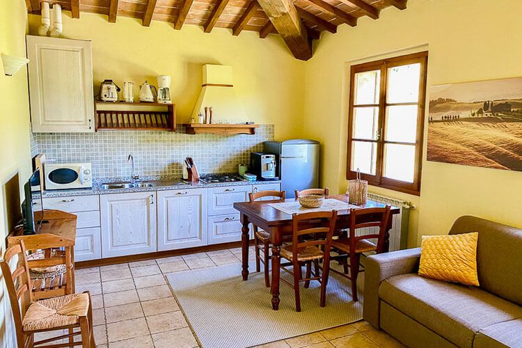 Ferienwohnung Biancospino Relais di Paola, Panorama-Pool, Familien-Urlaub