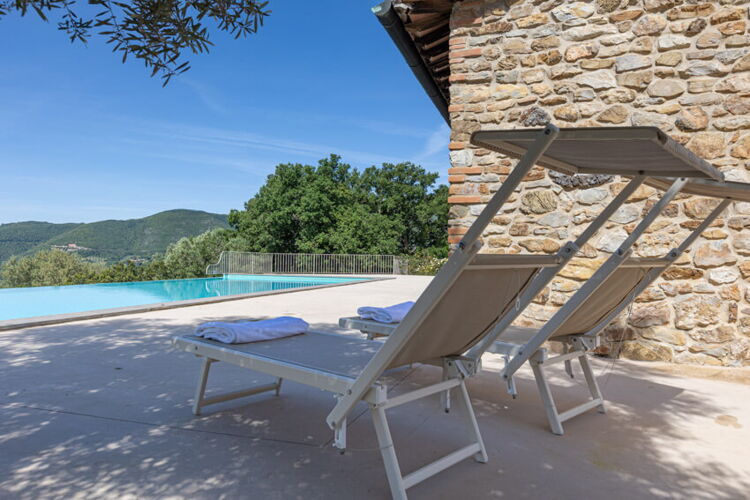 Ferienwohnung Nr. 4 Toskana Weingut Agriturismo Prata am Meer mit Pool