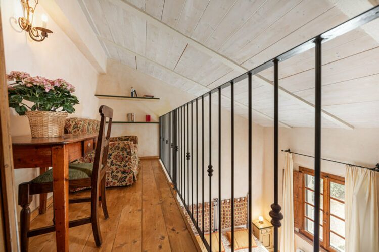 Doppelzimmer Geranio im Toskana Agriturismo Montealbino mit Pool und Restaurant