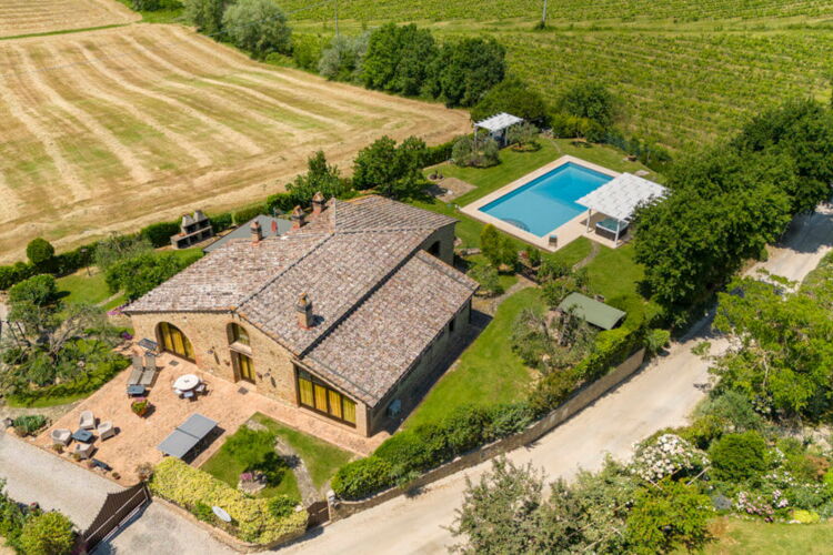 Toskana Ferienhaus Villa Francigena in Alleinlage mit Pool bei San Gimignano