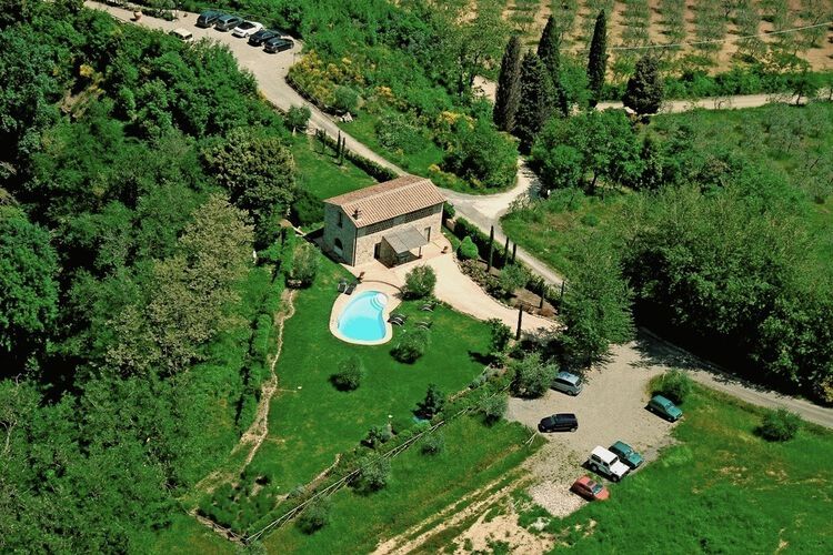 Ferienhaus Villa Montagnola im Toskana Landgut Atmosfera mit Pool, Restaurant und Frühstück