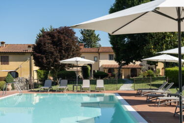 Agriturismo Casentino Toskana Weingut mit Ferienwohnungen für Familien bei Florenz mit Pool