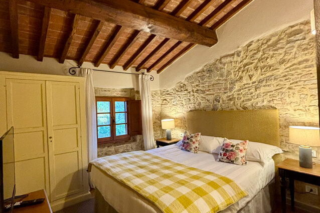 Doppelzimmer Classic Nr. 14 B im Toskana Landgut Atmosfera, Restaurant und Pool