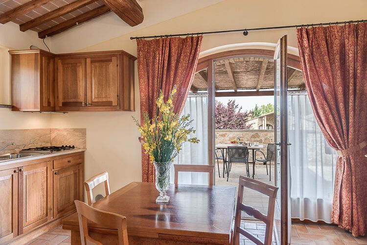 Ferienwohnung Bilocale Rosa Nr. 4 Toskana Pool und Terrasse