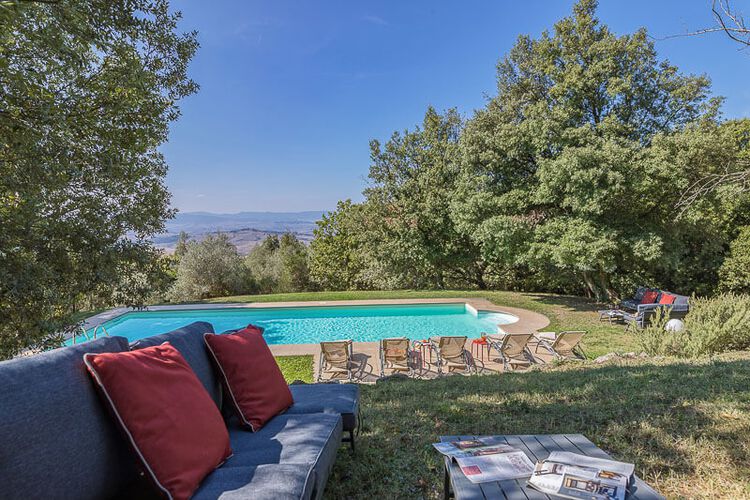Villa Torre - historisches Toskana Flair im stilvollen Ferienhaus mit Pool bei San Gimignano