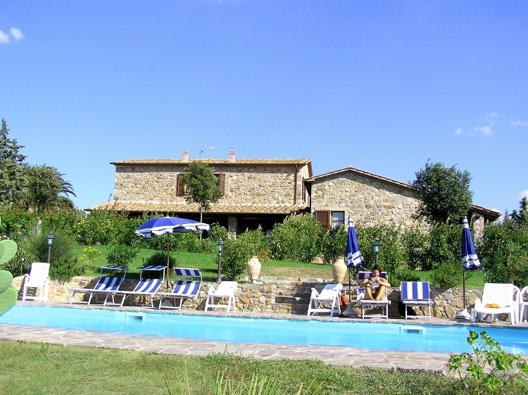 Toskana Ferienwohnung Giare im Agriturismo Casale Maremma mit Pool am Meer